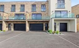 Photograph of property for let